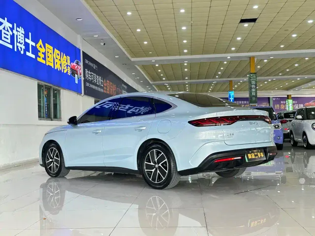 BYD Qin L — Фото автомобиля 6