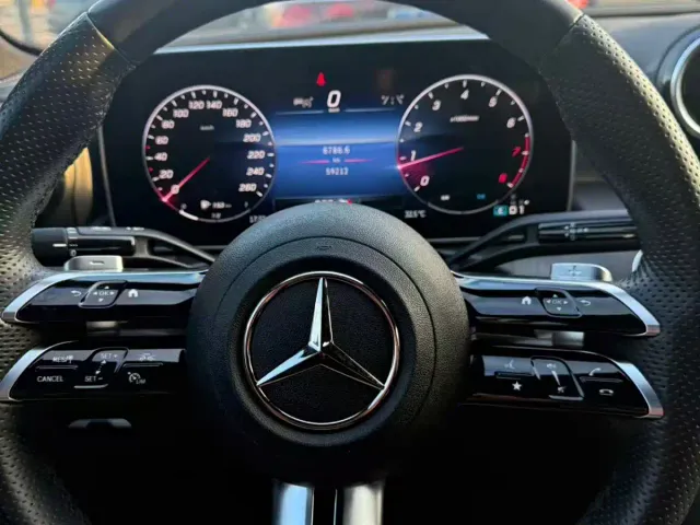Mercedes-Benz C-Class — Фото автомобиля 12