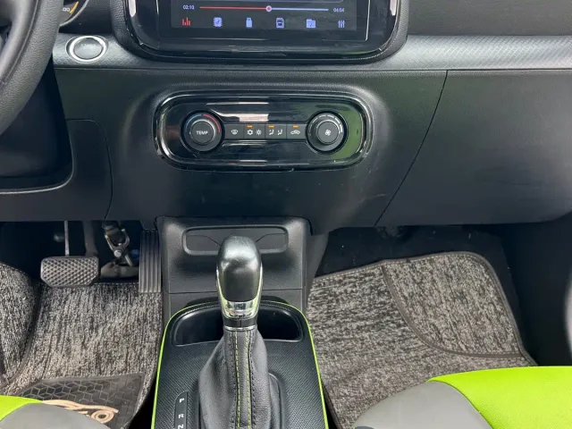 Roewe Clever — Фото автомобиля 14
