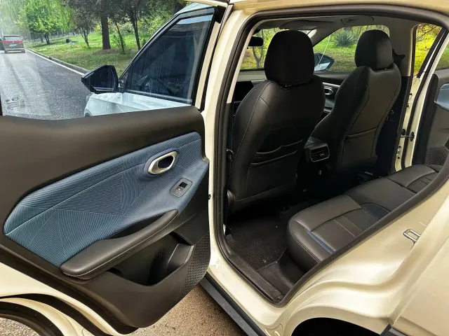 GAC Trumpchi GS3 — Фото автомобиля 11