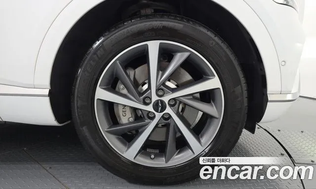 Genesis GV80 — Фото автомобиля 6