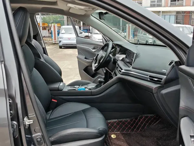 Changan CS75 Plus — Фото автомобиля 7