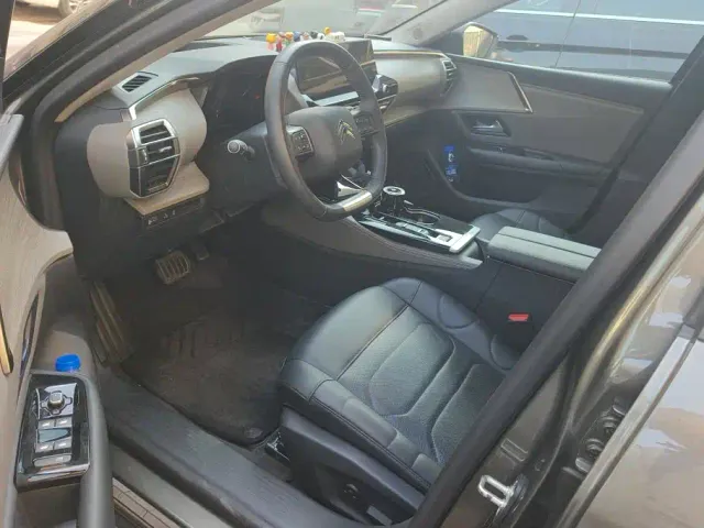 Citroen C5 X — Фото автомобиля 9
