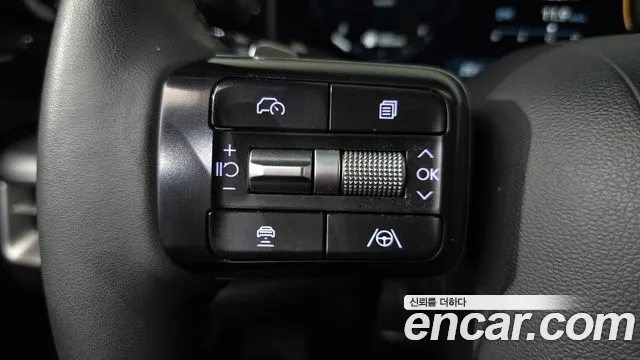 Hyundai Grandeur Grandeur (GN7) 2.5 Бензин 2WD — Фото автомобиля 15