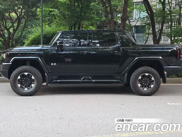 GMC Hummer EV — Фото автомобиля 3