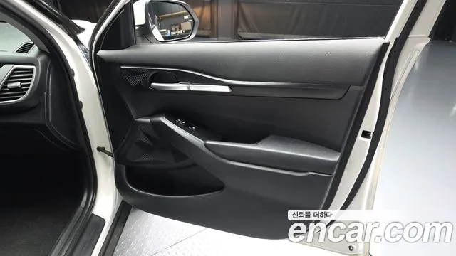 Kia Seltos — Фото автомобиля 13
