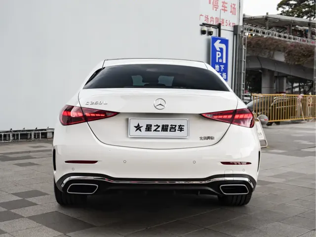 Mercedes-Benz C-Class — Фото автомобиля 4