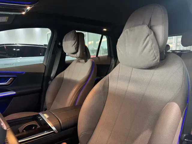 Mercedes-Benz EQE SUV — Фото автомобиля 10
