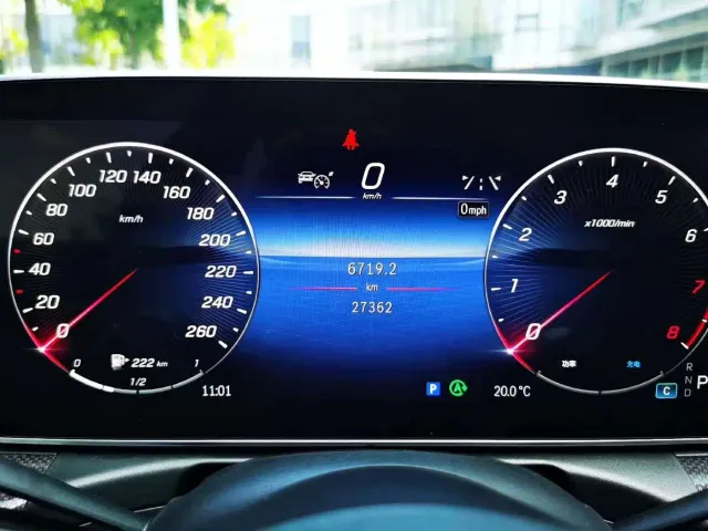 Mercedes-Benz C-Class — Фото автомобиля 9