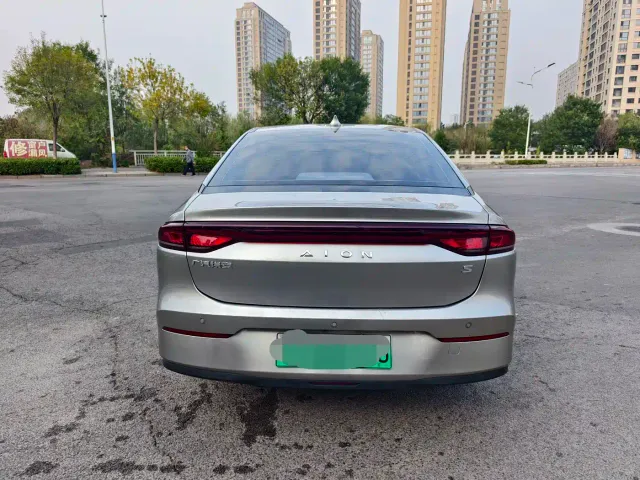 GAC Aion S — Фото автомобиля 5