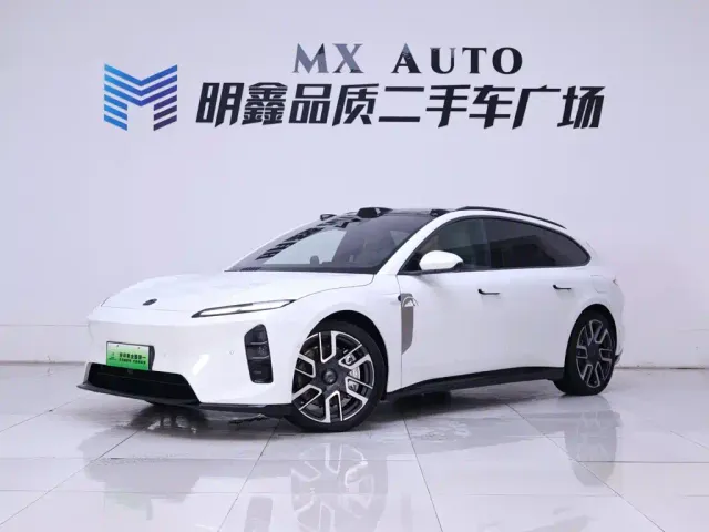 Nio ET5 Touring — Фото автомобиля 2