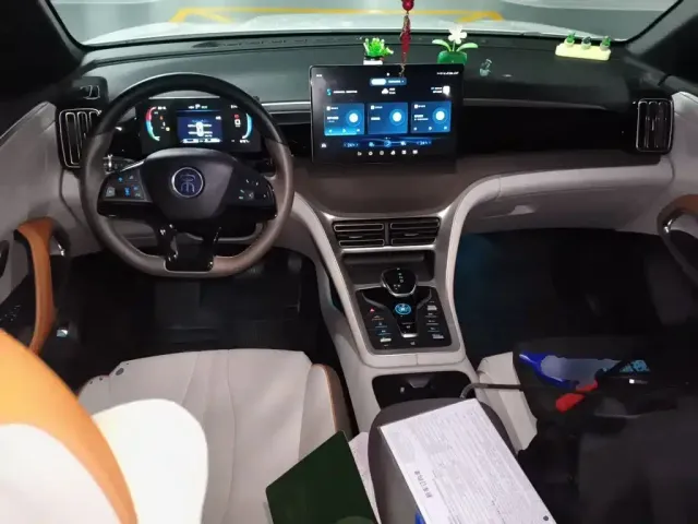 BYD Song Pro — Фото автомобиля 10