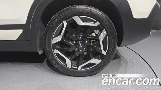 Kia Seltos New — Фото автомобиля 6