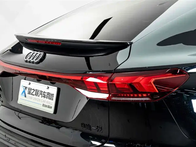 Audi Q6L Sportback e-tron — Фото автомобиля 8