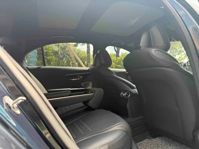 Mercedes-Benz C-Class — Фото автомобиля 9
