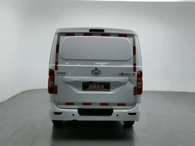 Changan Kaicheng Changan Ruixing EM80 2024 Hatchback Standard 2 Seats 41.86kWh — Фото автомобиля 4