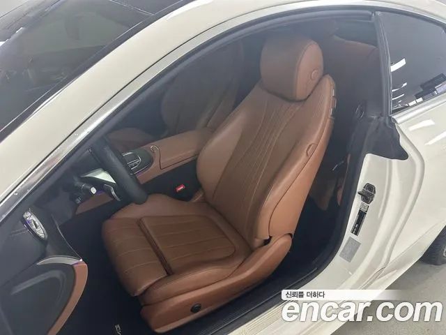 Mercedes-Benz E-Class — Фото автомобиля 14
