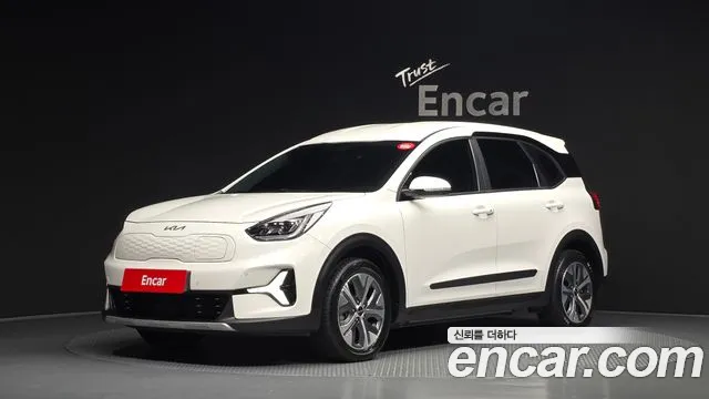 Фотография автомобиля — Kia Niro