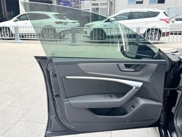 Audi A7L — Фото автомобиля 6