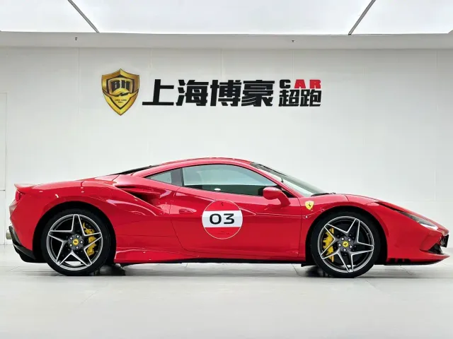 Ferrari F8 — Фото автомобиля 6