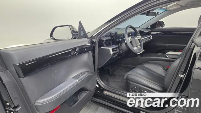 Hyundai Grandeur GN7 — Фото автомобиля 15