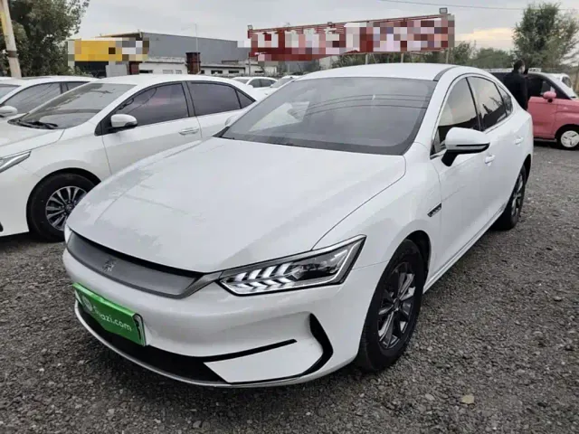 Фотография автомобиля — BYD Qin PLUS