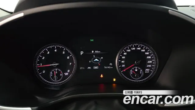 Hyundai Santafe Новый Santa Fe Бензин 2.5T 2WD — Фото автомобиля 8