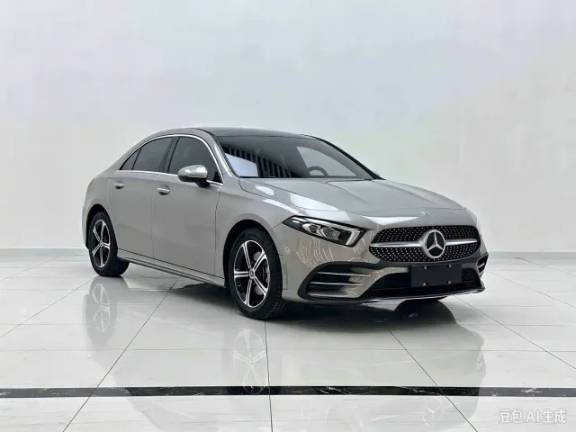 Mercedes-Benz A-Class — Фото автомобиля 2