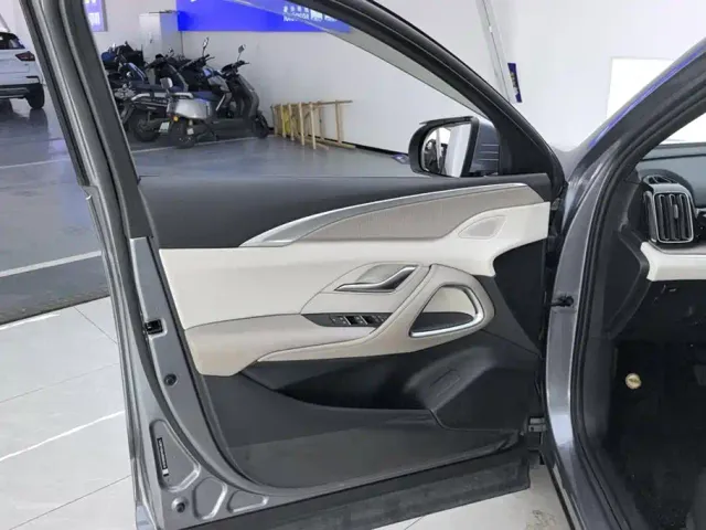 BYD Song Pro — Фото автомобиля 7