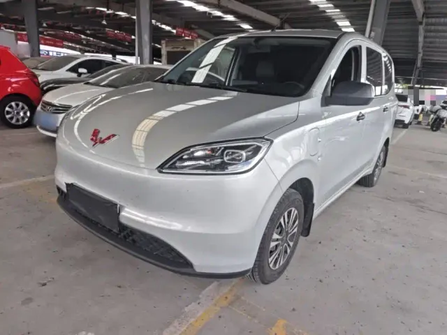 Фотография автомобиля — Wuling Hongguang