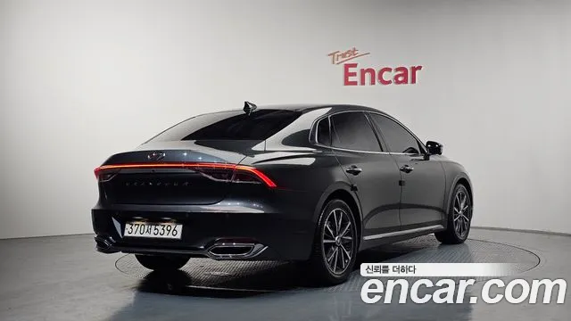 Hyundai Grandeur Новый Grandeur IG — Фото автомобиля 2
