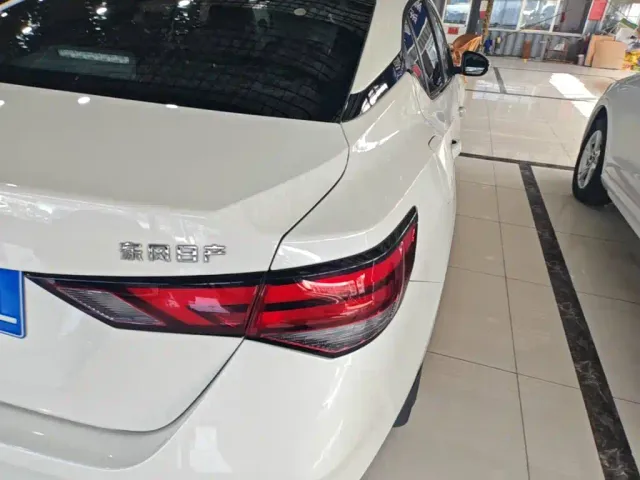 Nissan Sylphy — Фото автомобиля 7