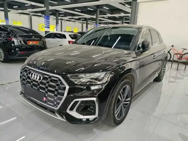 Audi Audi Q5L 2022 40T Luxury Dynamic — Фото автомобиля 2