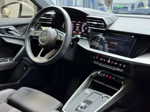 Audi A3 — Фото автомобиля 5