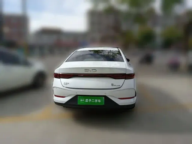 BYD Qin PLUS — Фото автомобиля 3