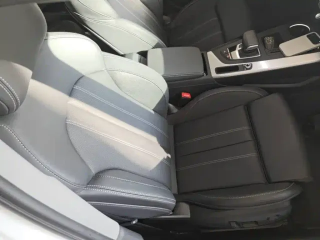 Audi A4L — Фото автомобиля 24