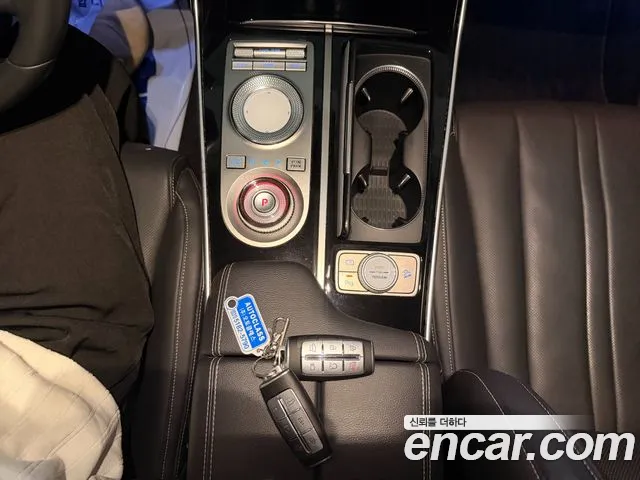 Genesis GV80 2.5T Бензин AWD — Фото автомобиля 10
