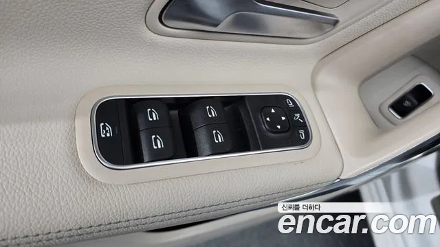 Mercedes-Benz A-Class W177 — Фото автомобиля 20