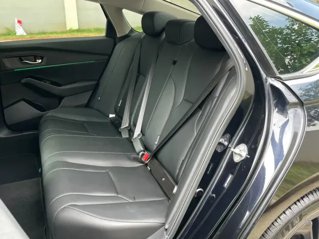 Honda Accord — Фото автомобиля 9