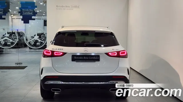 Mercedes-Benz GLA-Class H247 — Фото автомобиля 5