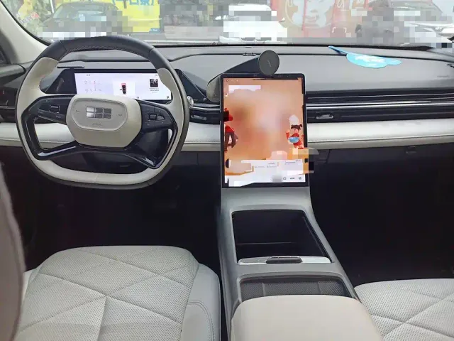 Geely Galaxy L6 — Фото автомобиля 5