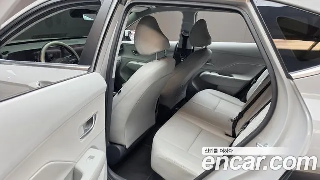 Hyundai Kona — Фото автомобиля 18
