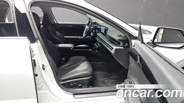 Hyundai Grandeur Grandeur (GN7) 3.5 LPG 2WD (Такси) — Фото автомобиля 16