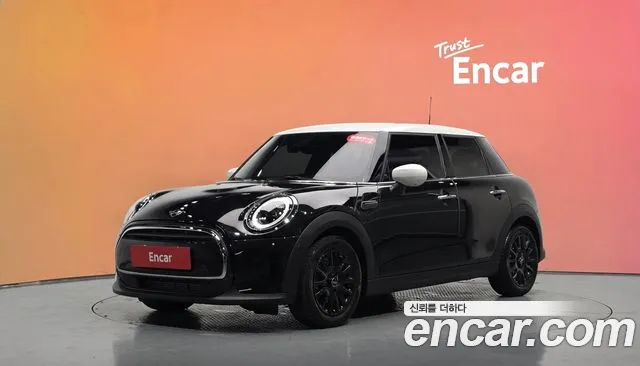 Фотография автомобиля — MINI Cooper