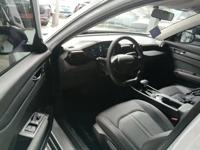 Dongfeng Yixuan GS — Фото автомобиля 15
