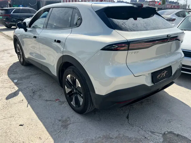 Deepal S05 — Фото автомобиля 7