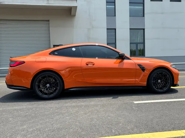 BMW M4 — Фото автомобиля 6