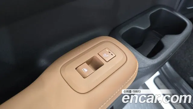 Hyundai Santa Fe MX5 — Фото автомобиля 19