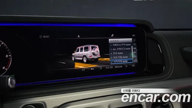Mercedes-Benz G-Class — Фото автомобиля 16