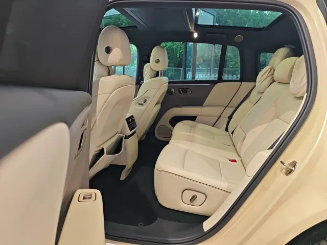 Li Auto i6 — Фото автомобиля 11